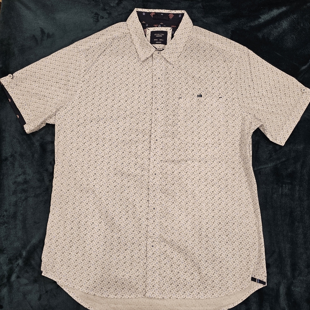 Level Ten Men's White and Blue Patterned Short Sleeve Shirt